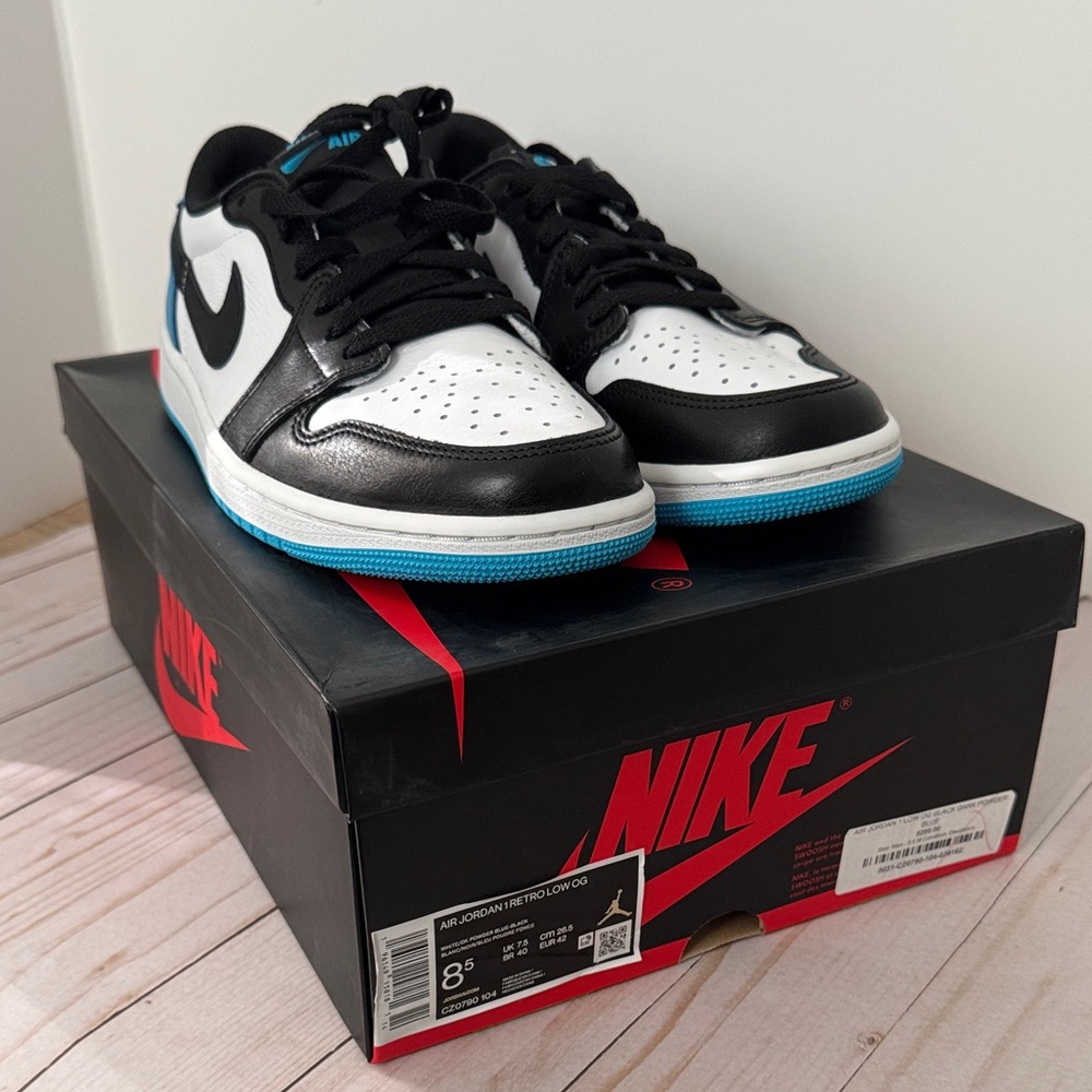 NEW Air Jordan 1 Retro Low OG Powder Blue